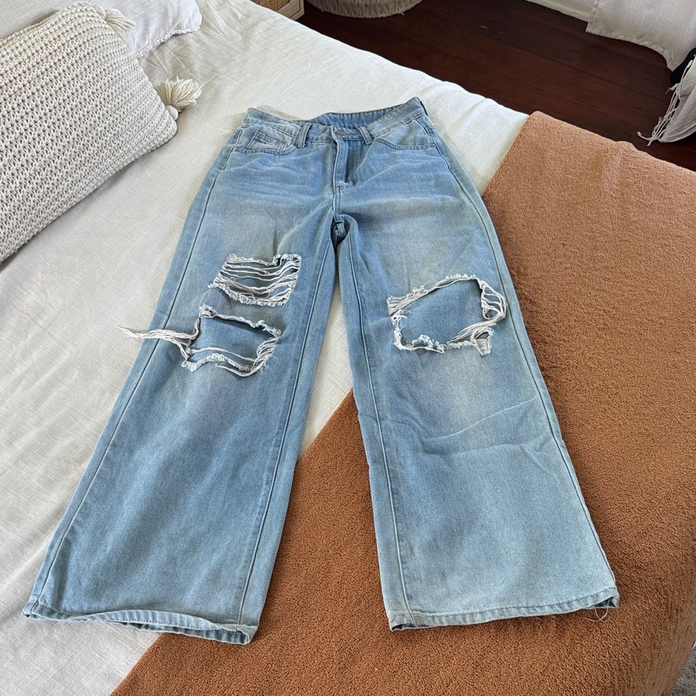 Distressed Light Blue Women's Jeans